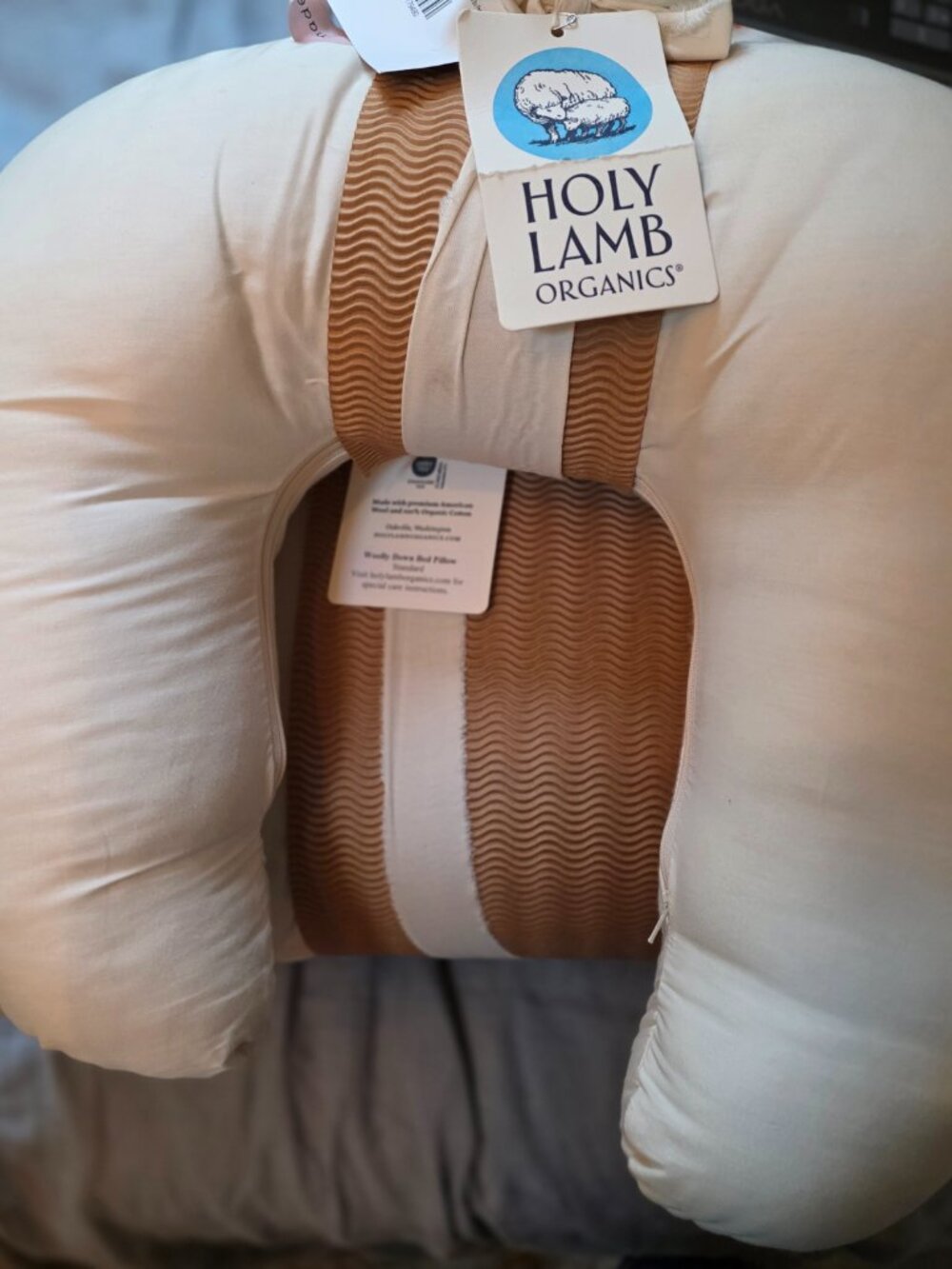 Wool nursing pillow
